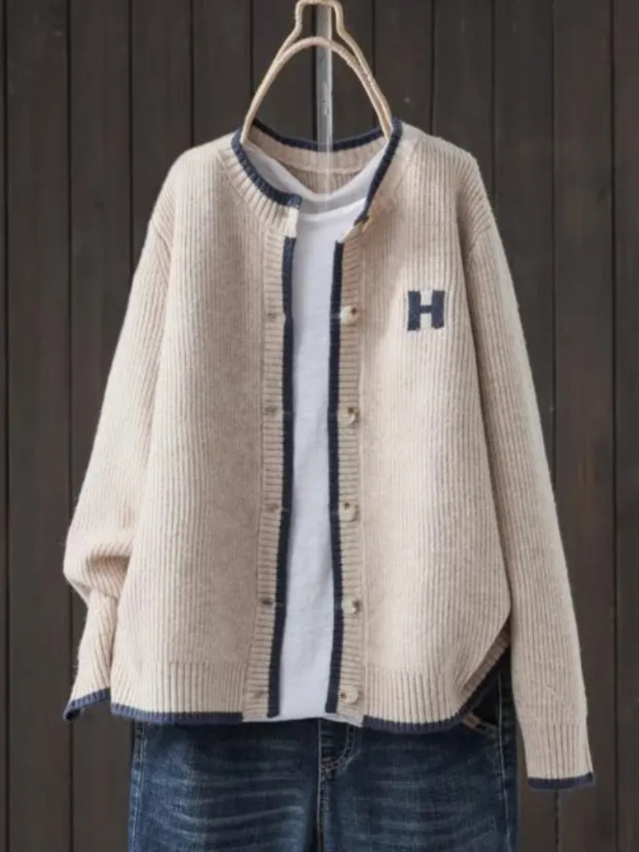 THE AMARIS | CLASSIC CARDIGAN