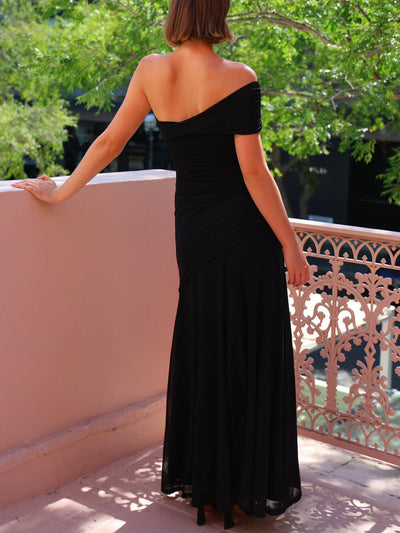 MIRA – SOFT ELEGANCE ASYMMETRICAL LOUNGE DRESS
