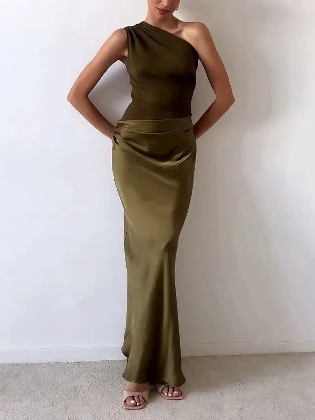 CELESTIA – ONE-SHOULDER PLEATED MAXI GOWN