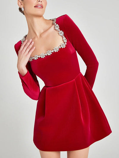 MARIBEL – PEARL-TRIMMED EVERYDAY FITTED DRESS