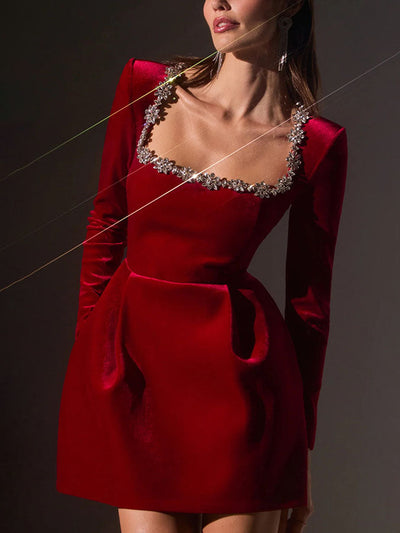 MARIBEL – PEARL-TRIMMED EVERYDAY FITTED DRESS